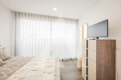 Apartamento T3 para Venda em Glória e Vera Cruz