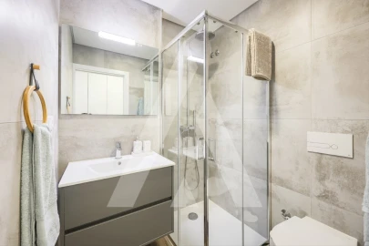 Apartamento T3 para Venda em Glória e Vera Cruz