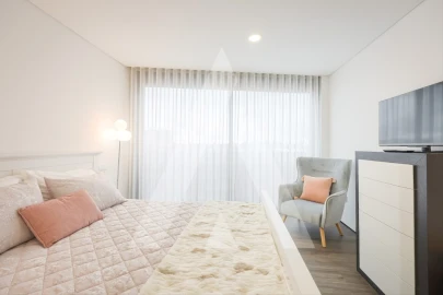 Apartamento T3 para Venda em Glória e Vera Cruz