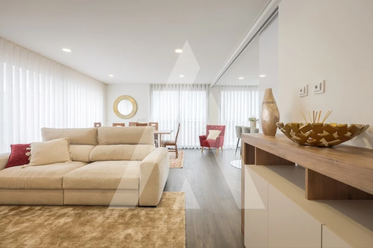 Apartamento T3 para Venda em Glória e Vera Cruz Foto 4