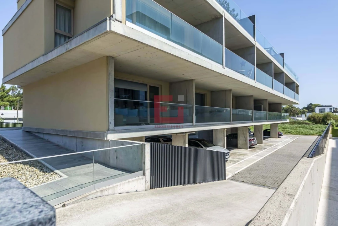 Apartamento para Venda em Canidelo Foto 15