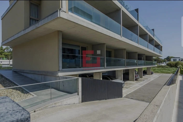 Apartamento para Venda em Canidelo Foto 12