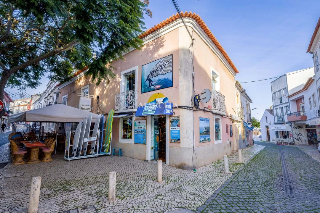 Negócio para Venda em Lagos (São Sebastião e Santa Maria) Foto 1