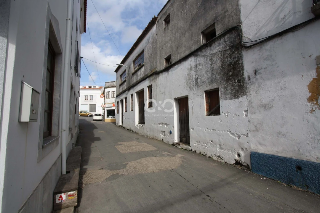 Moradia T5 para Venda em São Teotónio Foto 14