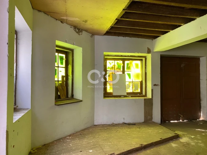 Moradia T5 para Venda em São Teotónio Foto 3