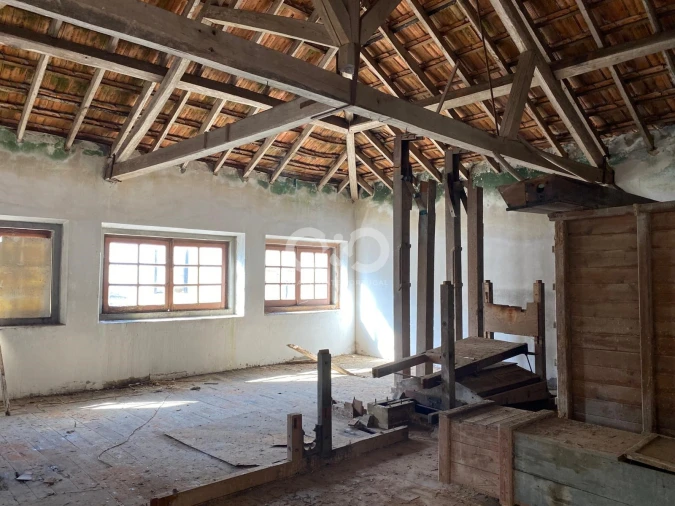 Moradia T5 para Venda em São Teotónio Foto 6