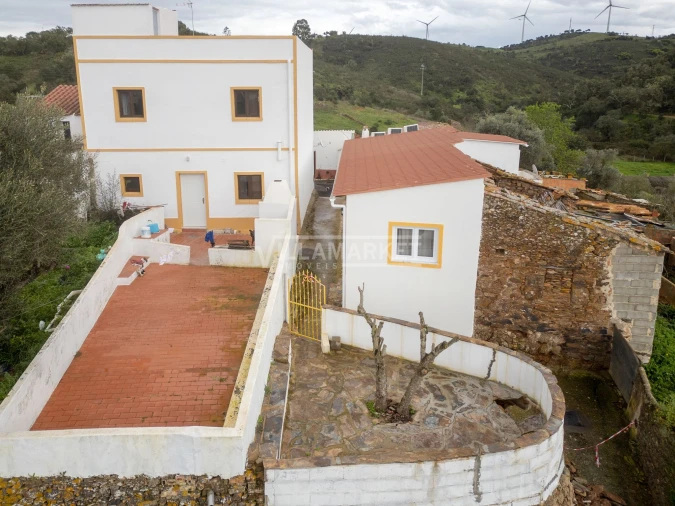 Moradia T3 para Venda em Cachopo Foto 4
