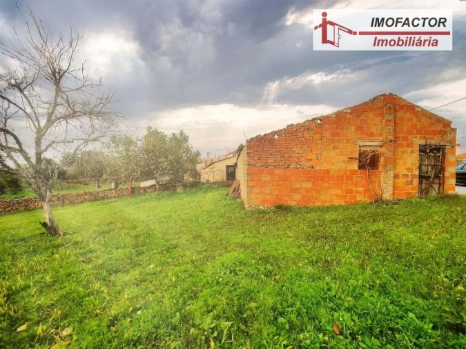Terreno para Venda em Santo Andre das Tojeiras Foto 2