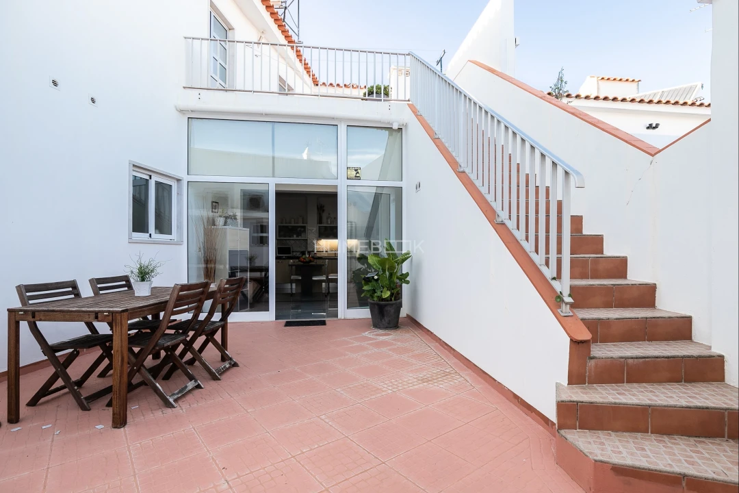 Moradia T5 para Venda em Tavira (Santa Maria e Santiago) Foto 7