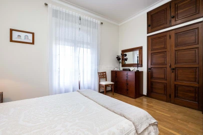 Moradia T5 para Venda em Tavira (Santa Maria e Santiago)