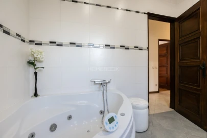 Moradia T5 para Venda em Tavira (Santa Maria e Santiago)