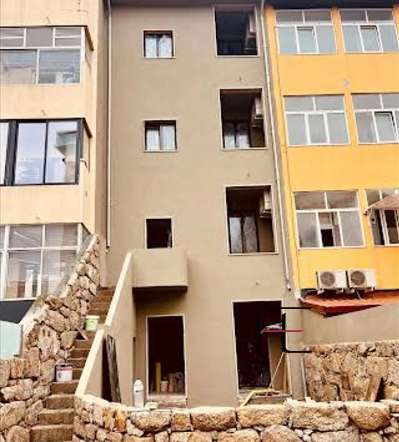 Apartamento T2 para Venda em Lordelo do Ouro e Massarelos Foto 12