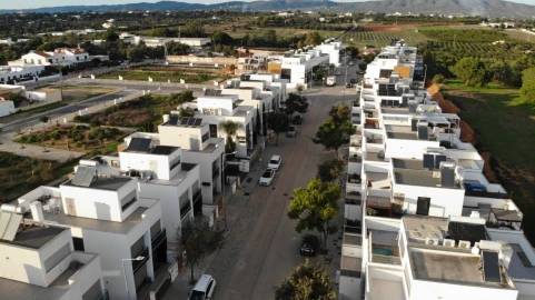 Moradia T6 para Venda em Quelfes