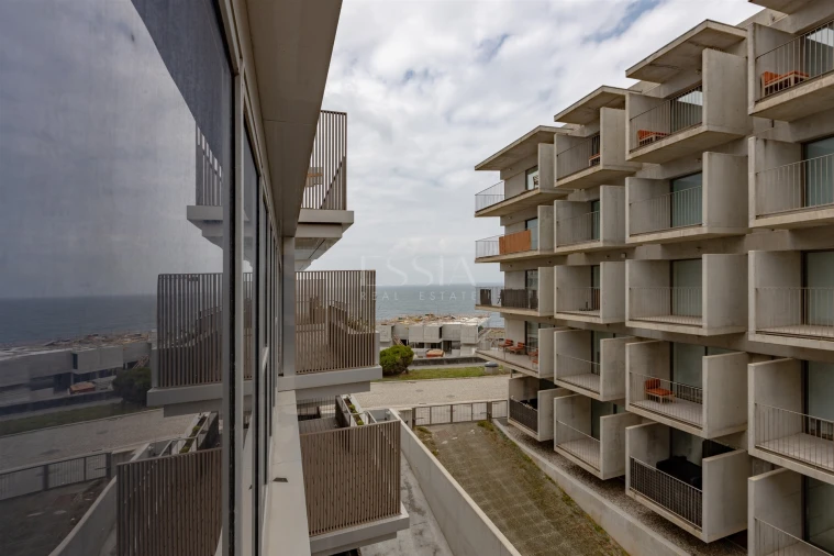 Apartamento T2 para Venda em Canidelo Foto 2