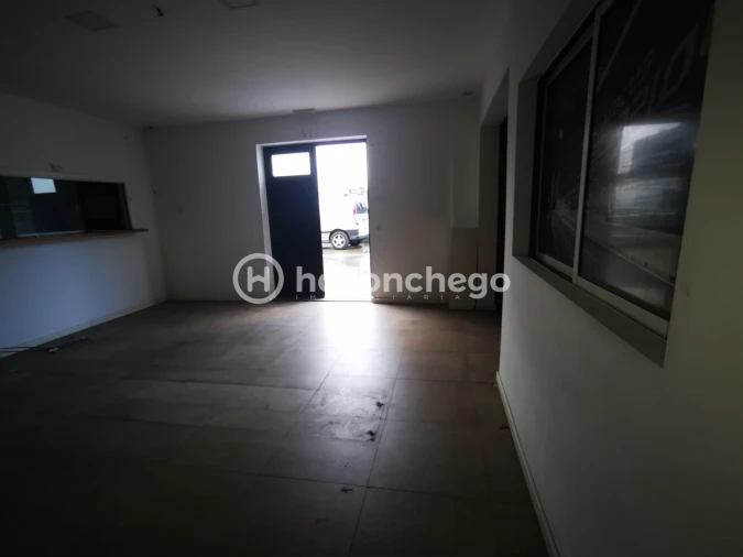 Negócio para Venda em Manhente Foto 11