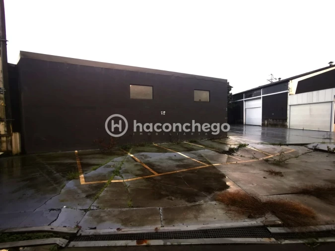 Negócio para Venda em Manhente Foto 6