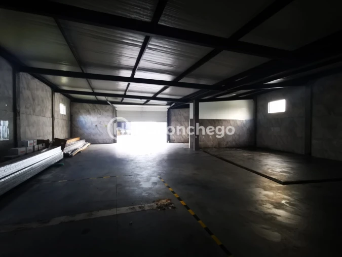 Negócio para Venda em Manhente Foto 21