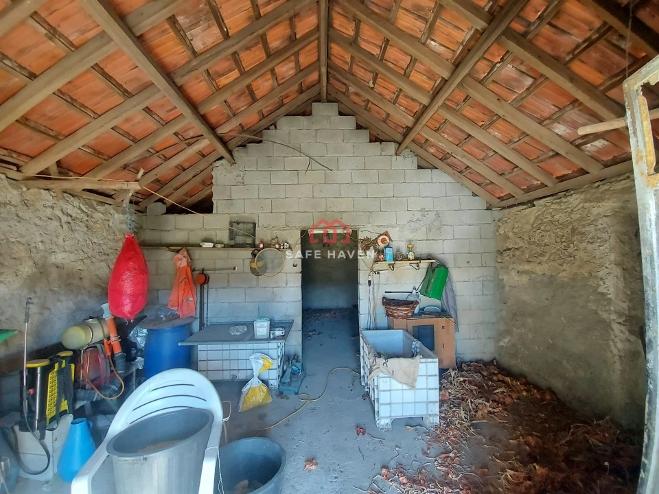 Quinta T0 para Venda em Freixiosa Foto 11