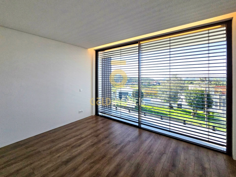 Moradia T0 para Venda em Nogueira do Cravo e Pindelo Foto 16