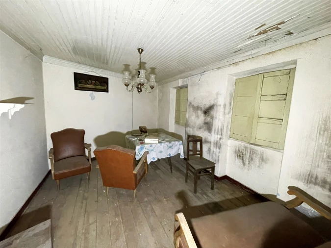 Moradia T2 para Venda em Nespereira Foto 4