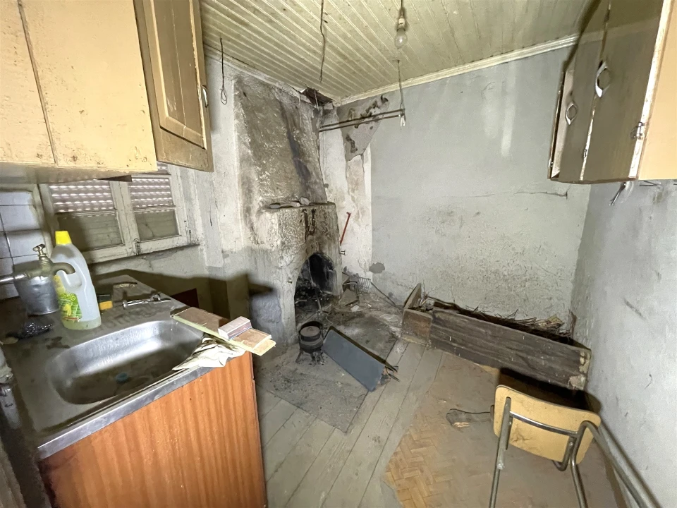 Moradia T2 para Venda em Nespereira Foto 12