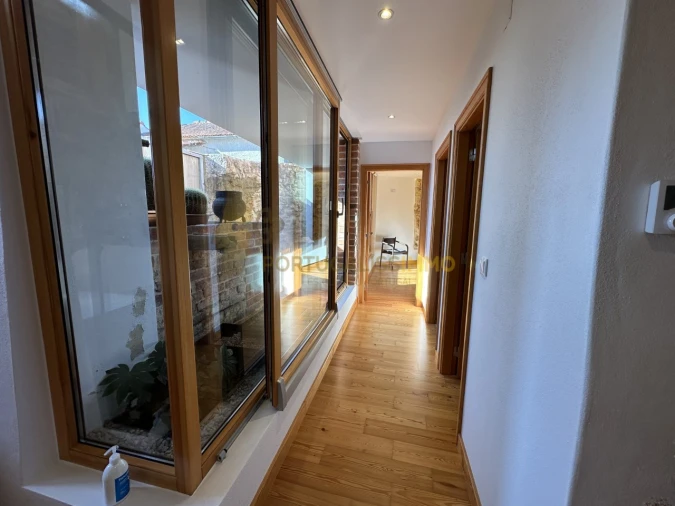 Moradia T3 para Venda em Seiça Foto 11