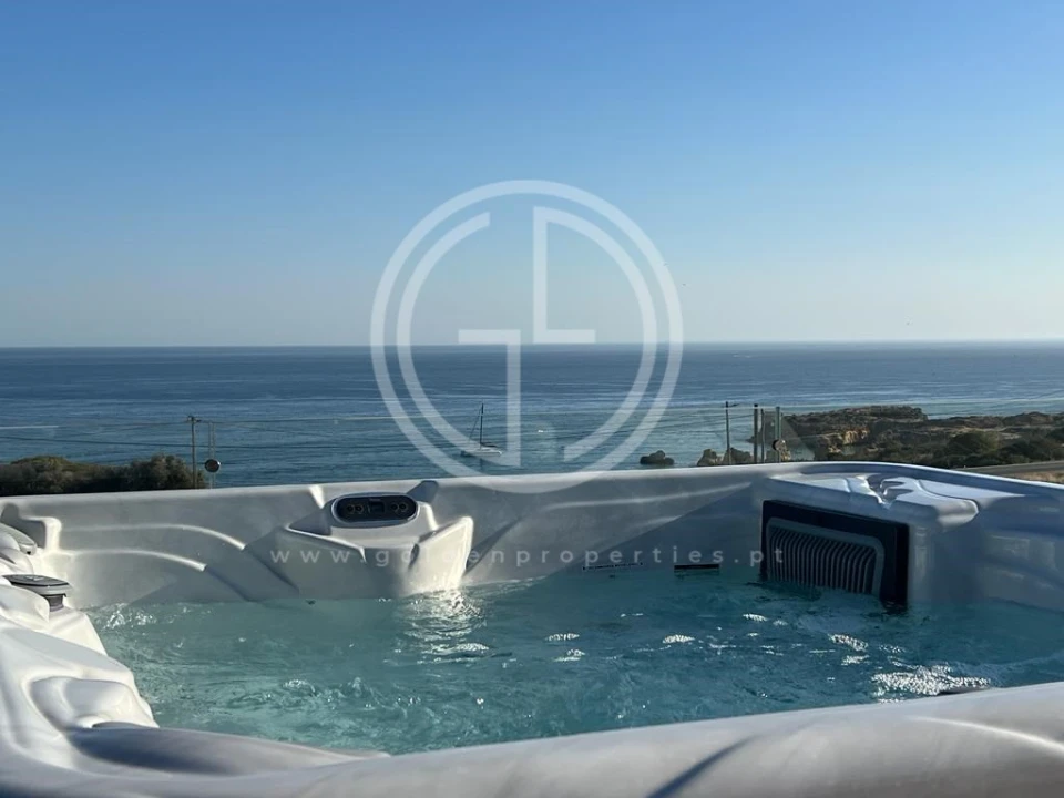 Moradia T6 para Venda em Albufeira e Olhos de Água Foto 2