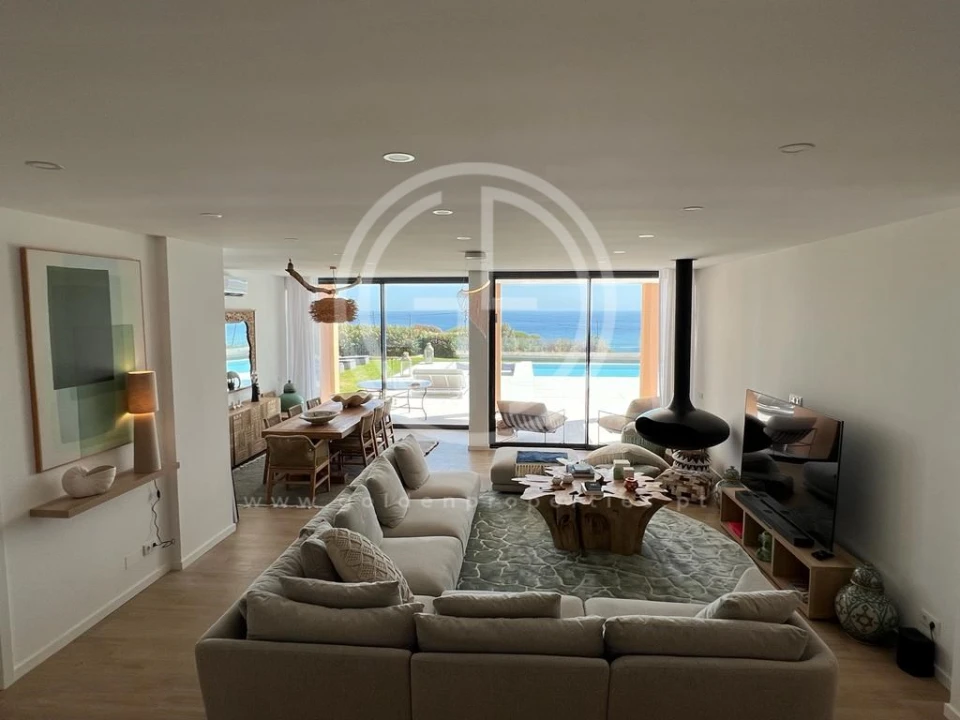 Moradia T6 para Venda em Albufeira e Olhos de Água Foto 4