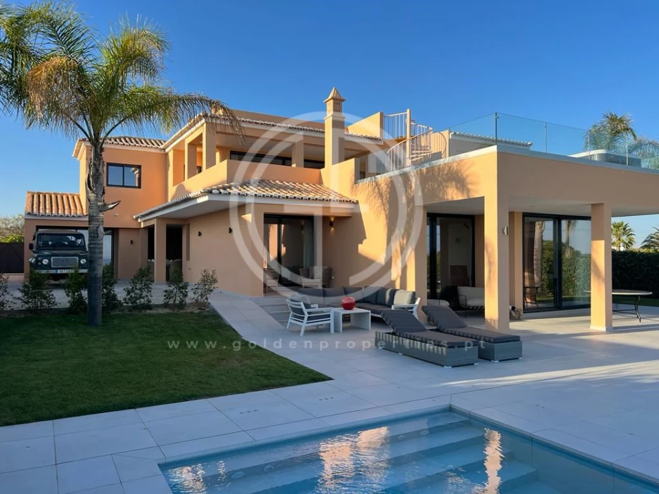 Moradia T6 para Venda em Albufeira e Olhos de Água Foto 20