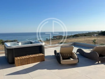 Moradia T6 para Venda em Albufeira e Olhos de Água