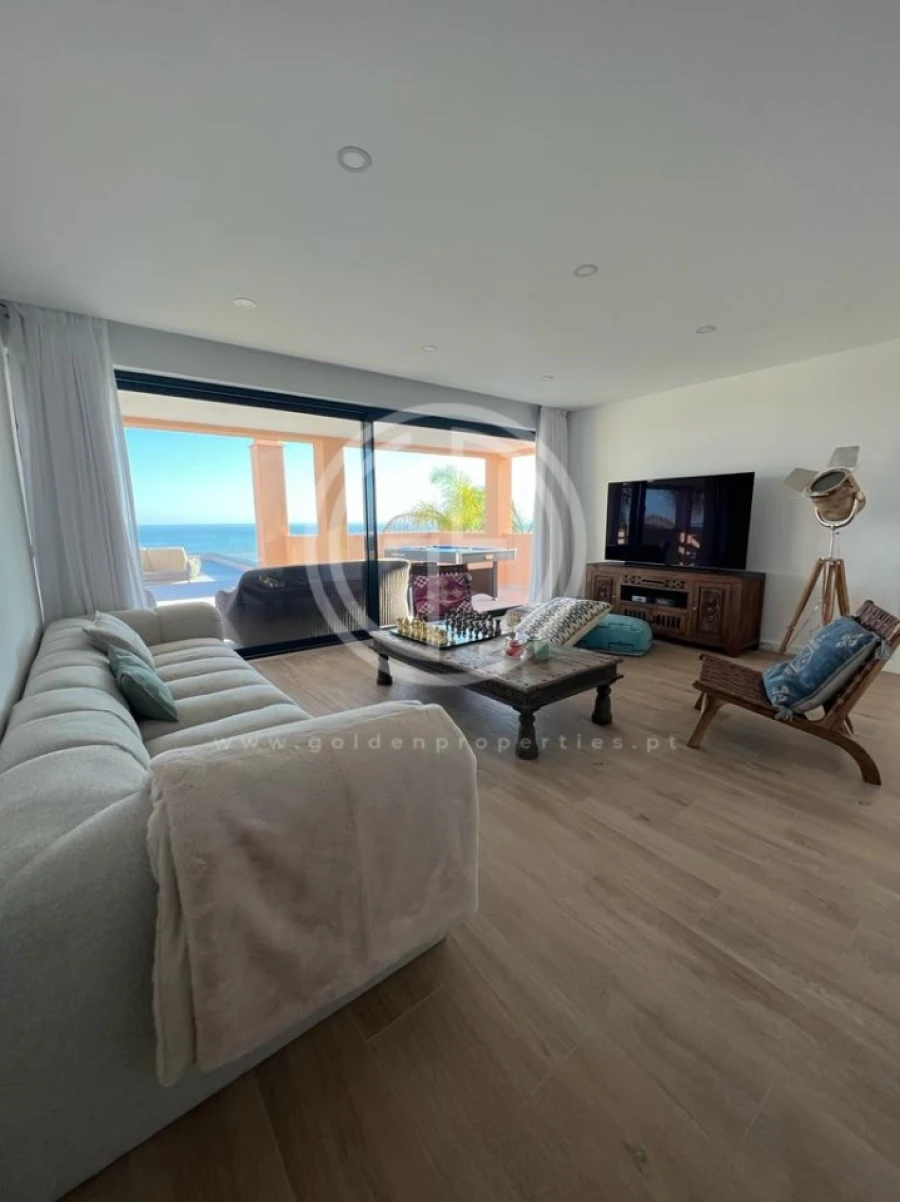 Moradia T6 para Venda em Albufeira e Olhos de Água Foto 5