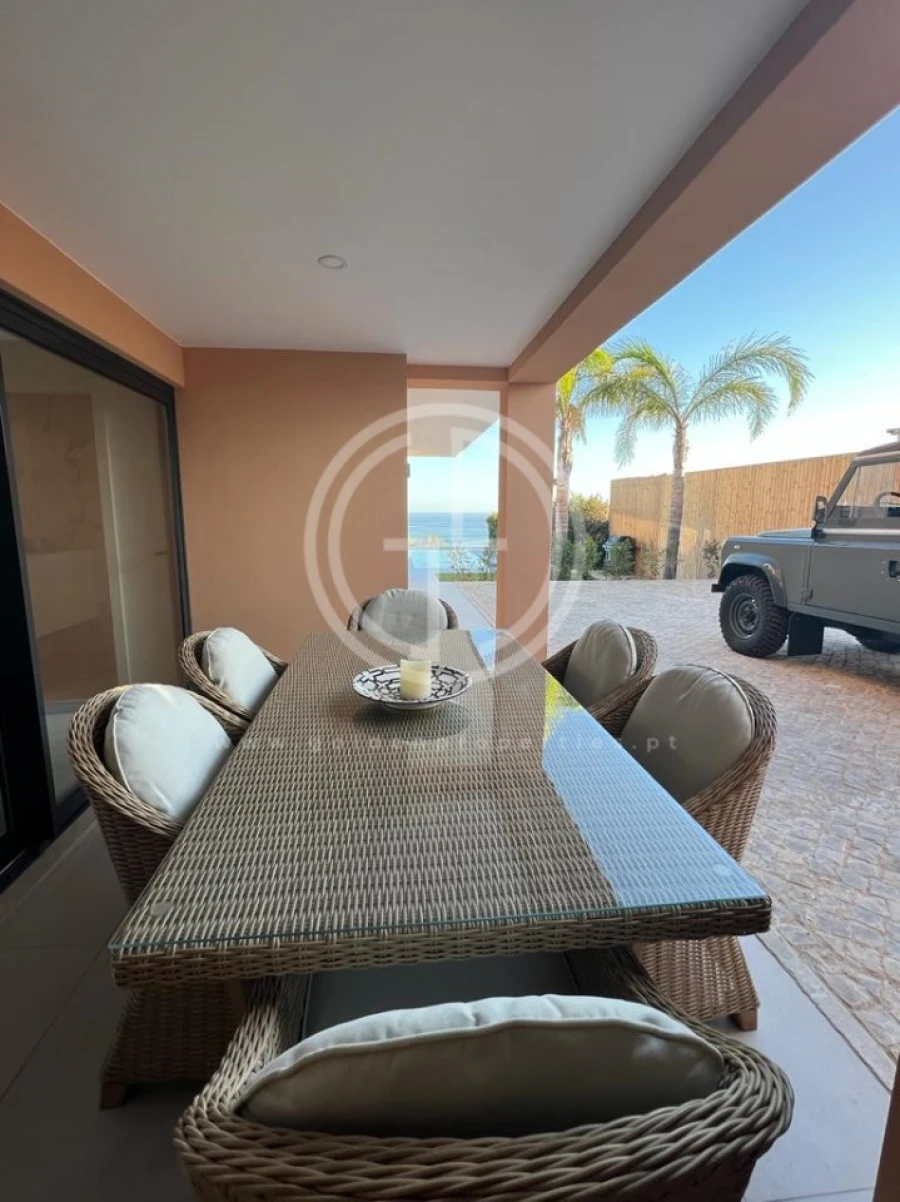 Moradia T6 para Venda em Albufeira e Olhos de Água Foto 6