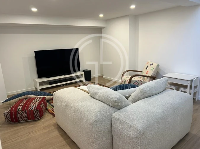 Moradia T6 para Venda em Albufeira e Olhos de Água Foto 10