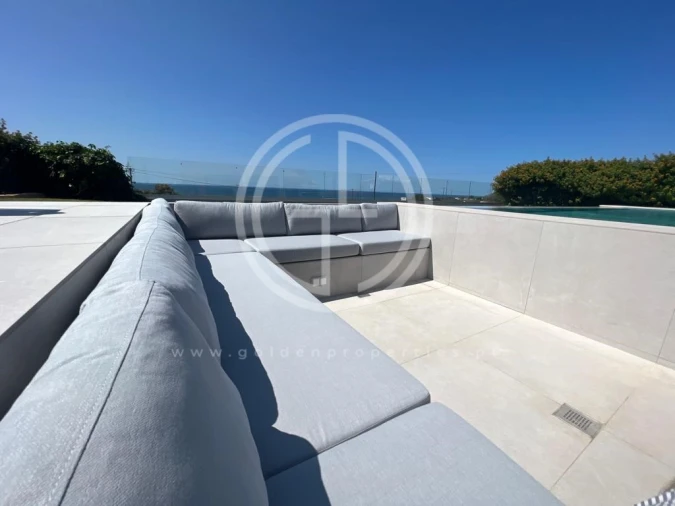 Moradia T6 para Venda em Albufeira e Olhos de Água Foto 18