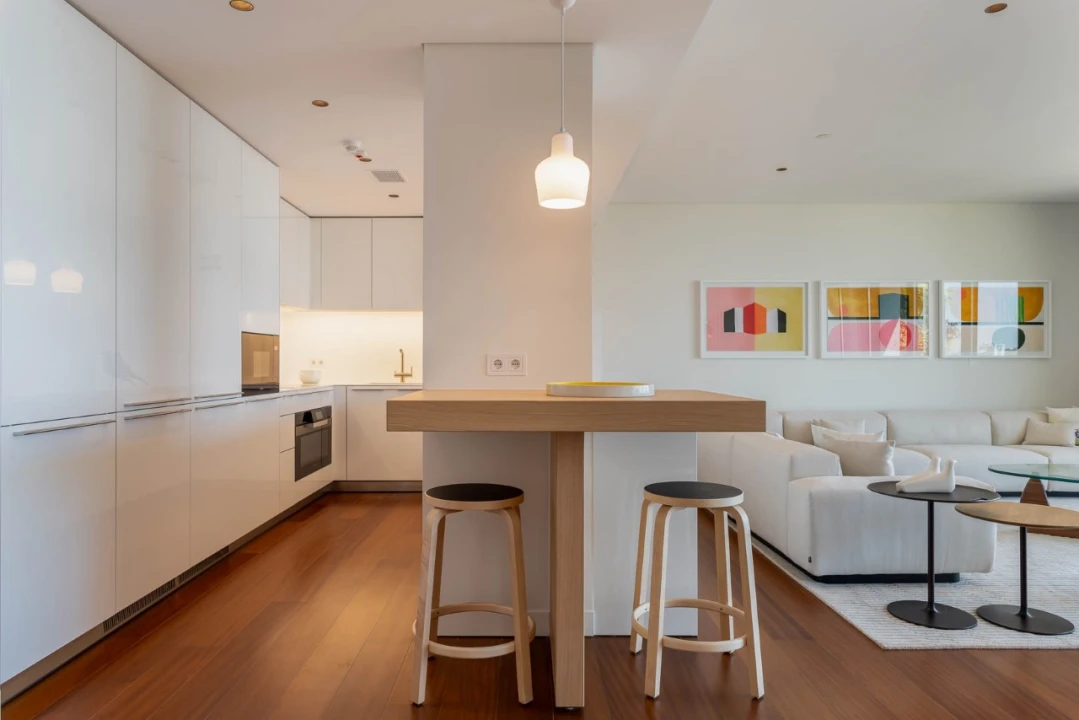 Apartamento T3 para Venda em Parque das Nações Foto 7
