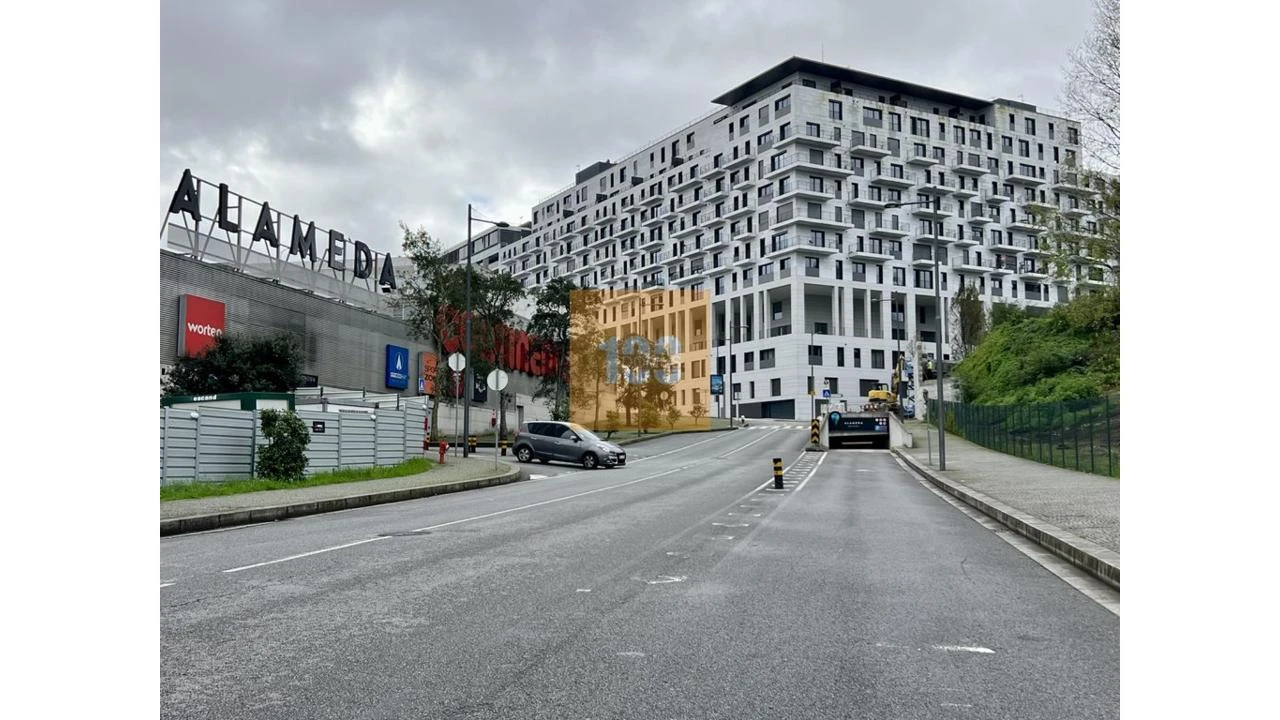 Apartamento T2 para Venda em Campanhã Foto 22