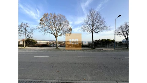 Apartamento T2 para Venda em Campanhã