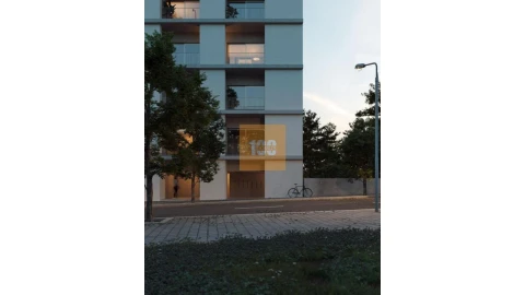 Apartamento T2 para Venda em Campanhã