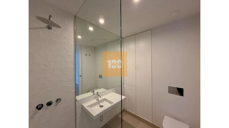 Apartamento T2 para Venda em Campanhã Foto 10