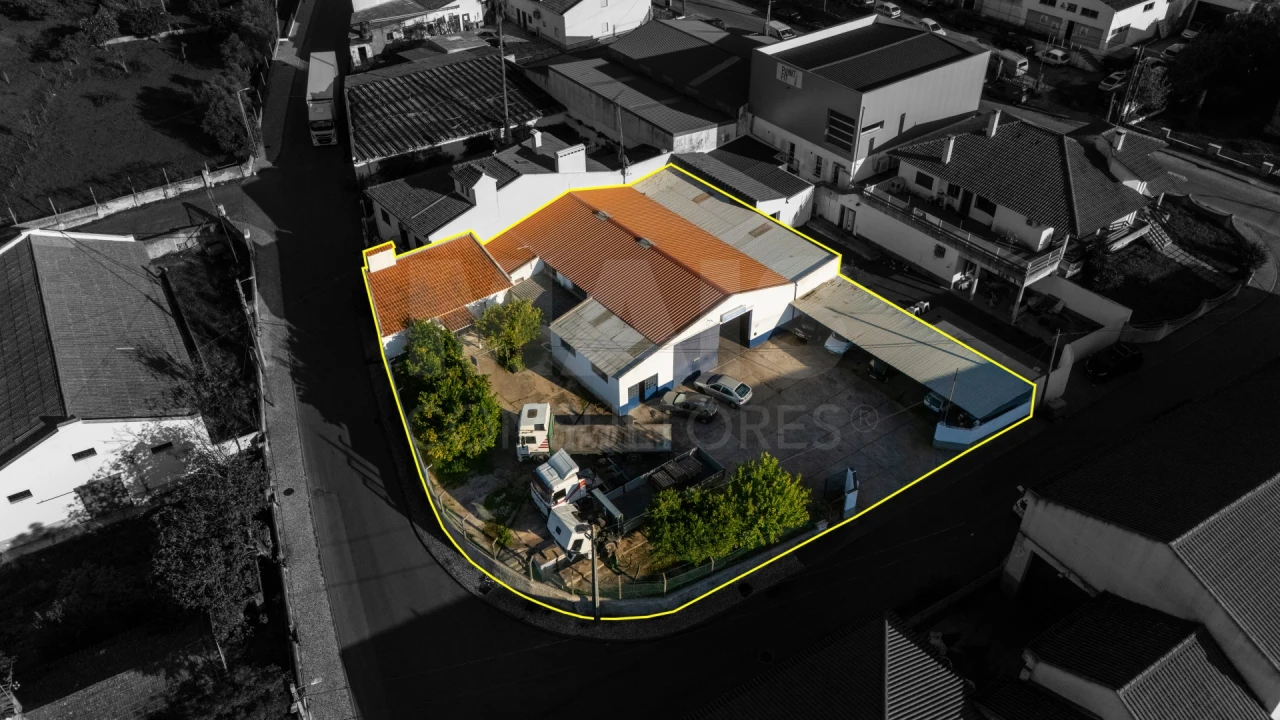 Loja para Venda em Estremoz (Santa Maria e Santo André) Foto 1