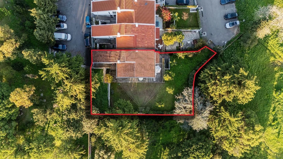 Moradia T4 para Venda em Alfragide Foto 2