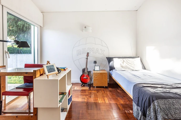 Moradia T4 para Venda em Alfragide Foto 25