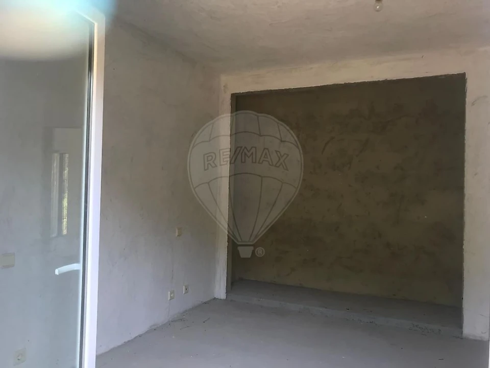 Terreno para Venda em Canedo, Vale e Vila Maior Foto 13