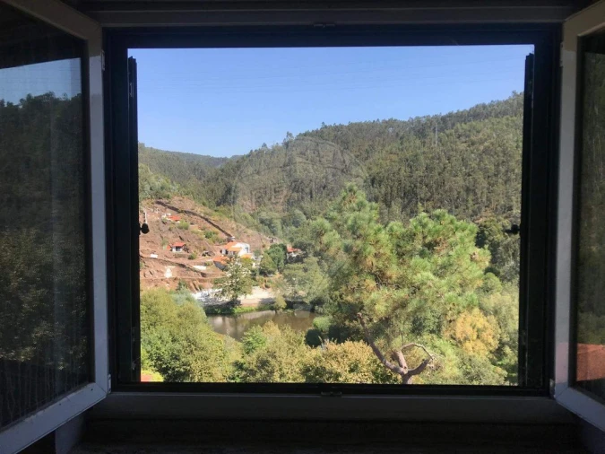 Terreno para Venda em Canedo, Vale e Vila Maior Foto 5
