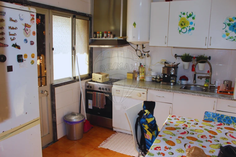 Prédio para Venda em Santa Iria de Azoia, São João da Talha e Bobadela Foto 6