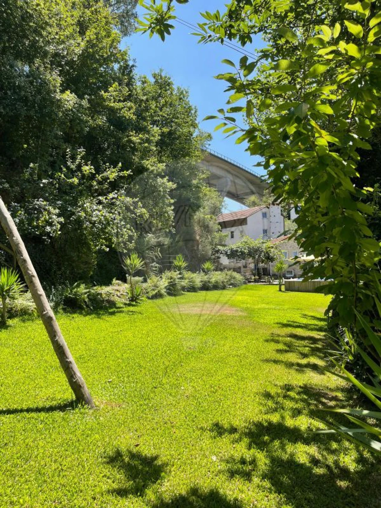 Moradia T5 para Venda em Varzea Foto 9