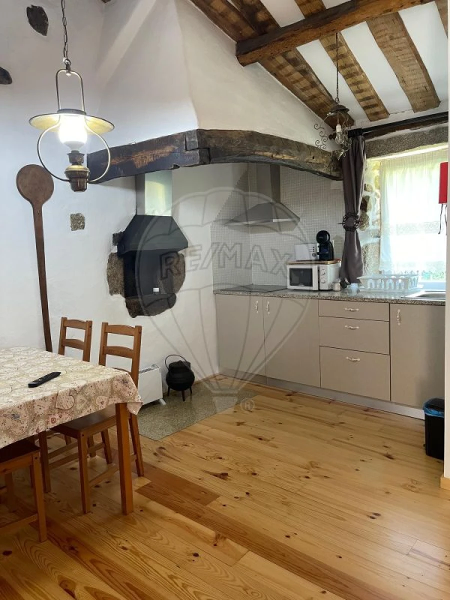 Moradia T5 para Venda em Varzea Foto 35