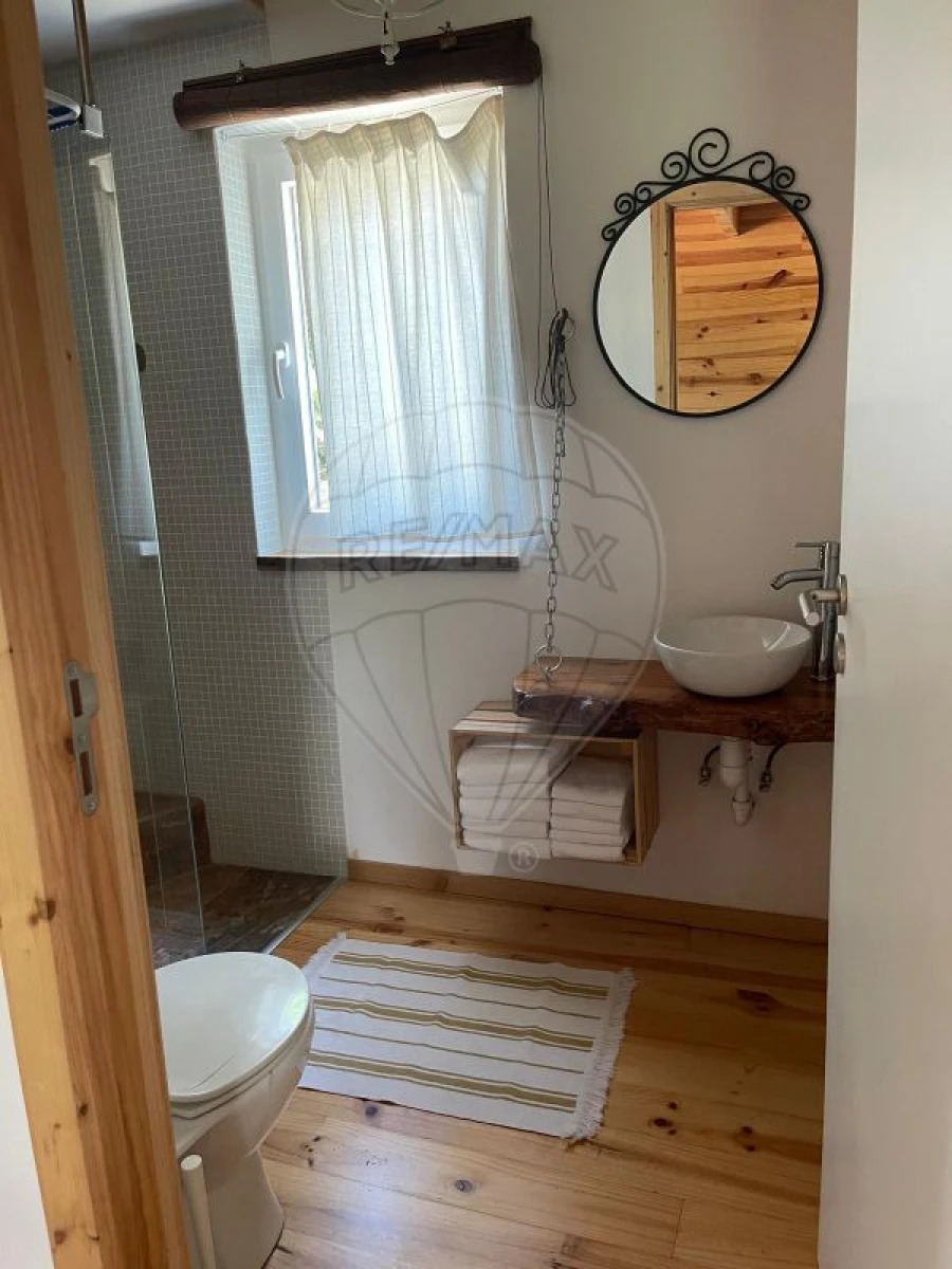 Moradia T5 para Venda em Varzea Foto 50