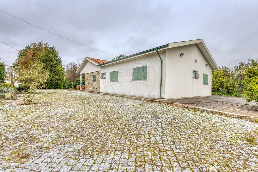 Quinta T3 para Venda em Paredes Foto 5