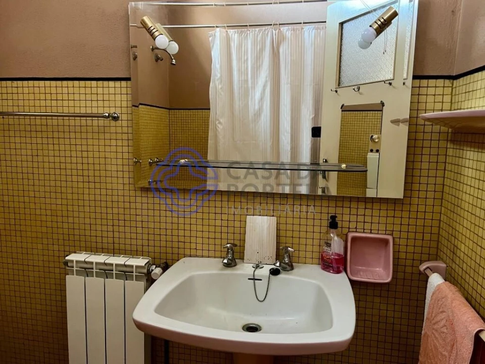 Moradia T5 para Venda em Carrazedo de Montenegro e Curros Foto 22